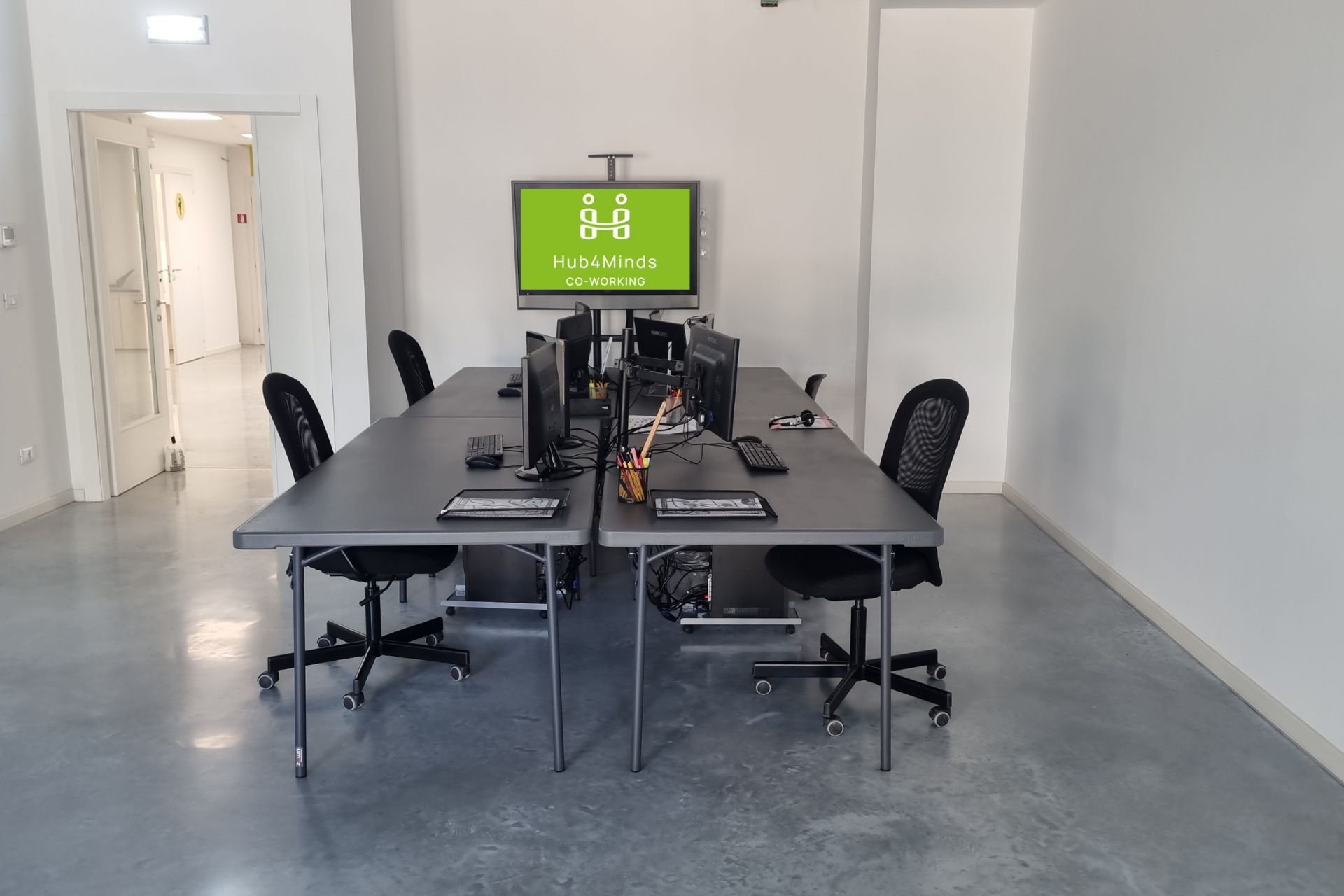 Perché gli Uffici A/10 Sono Ideali per Start-Up e Liberi Professionisti